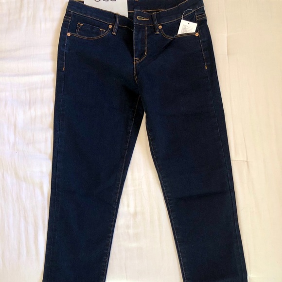 BDG Jeans - Picture 5 of 5